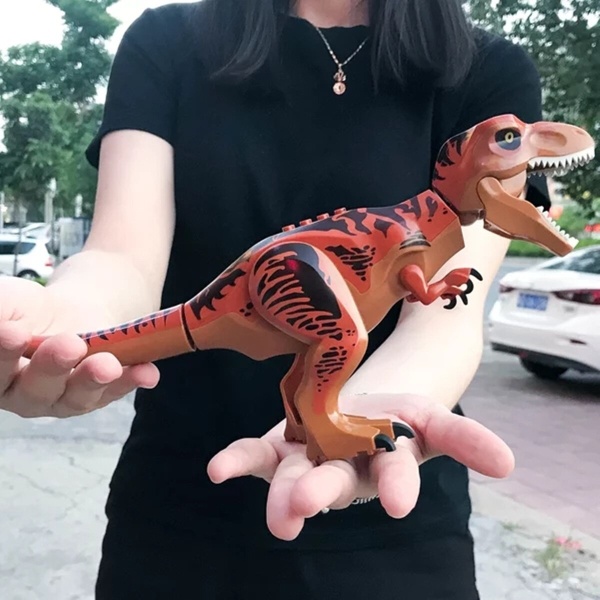 Animal Model Intelligent Simulated Assembled Tyrannosaurus Model